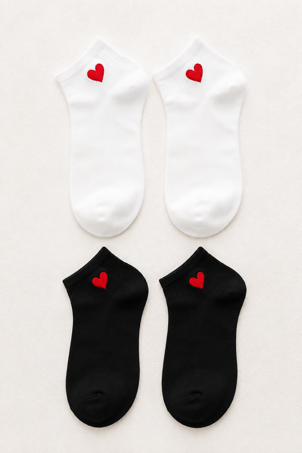 Hitit Socks Kadın 5 Çift Premium Kalite Kalp Desenli Patik Çorap Siyah Beyaz