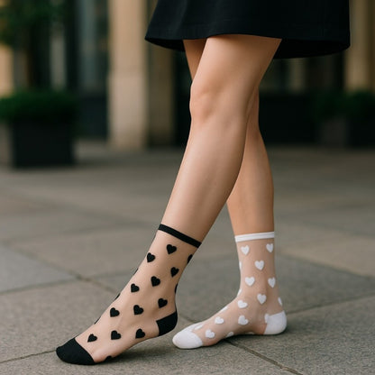 Kadın 2 Çift Premium Kalite Mini Kalp Desenli Tül Çorap Siyah Beyaz
